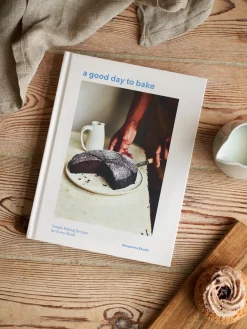 New A Good Day To Bake Salongbordbøker