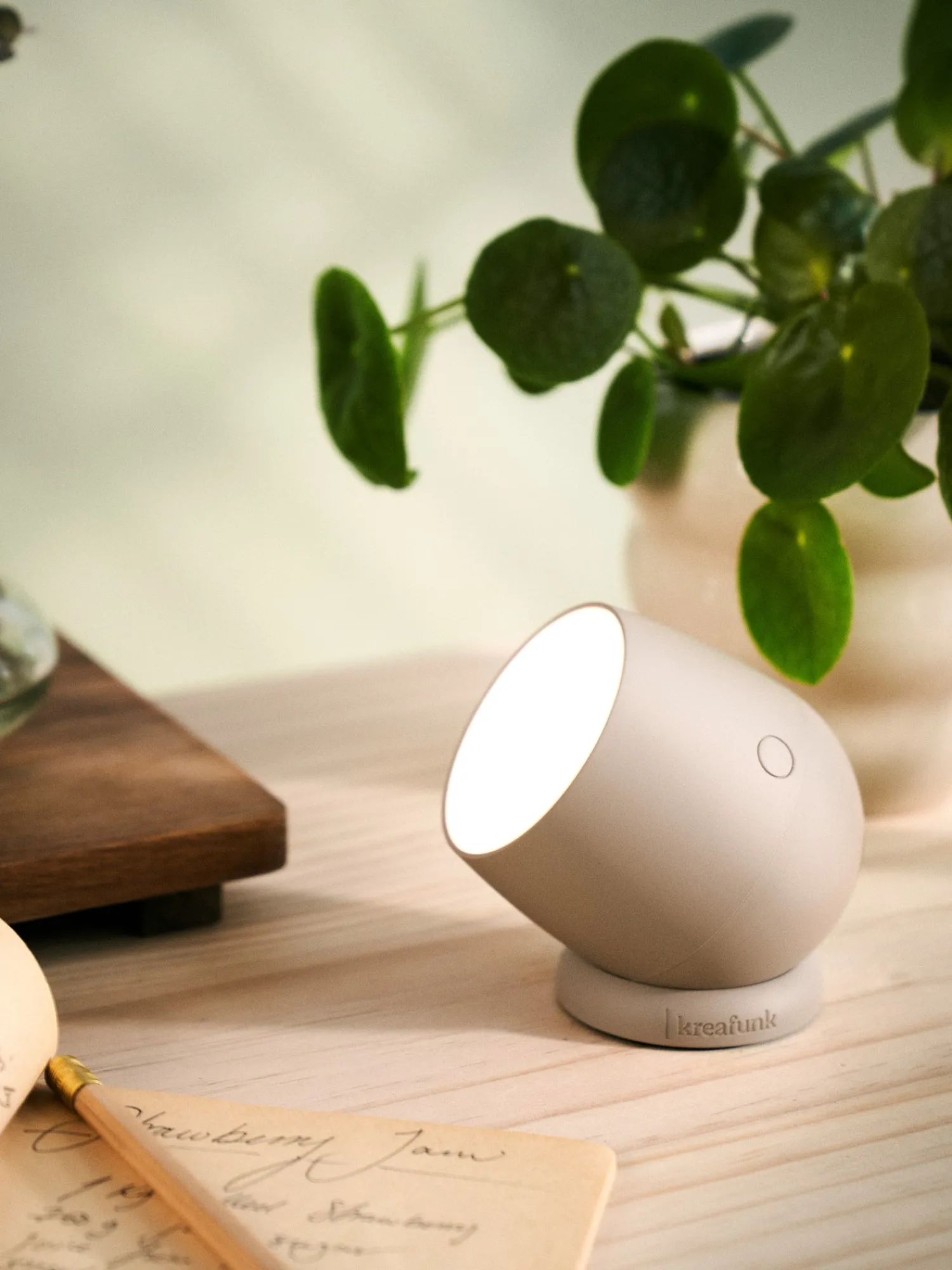Outlet Bordlampe Lamper|Elektronikk