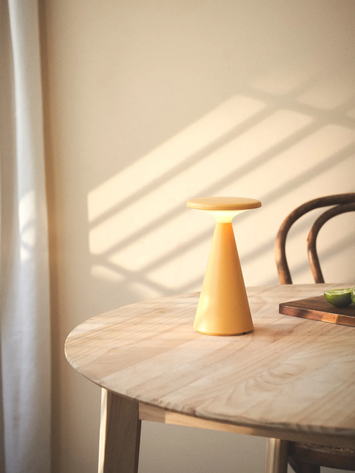 Online Bordlampe Med LED Lamper