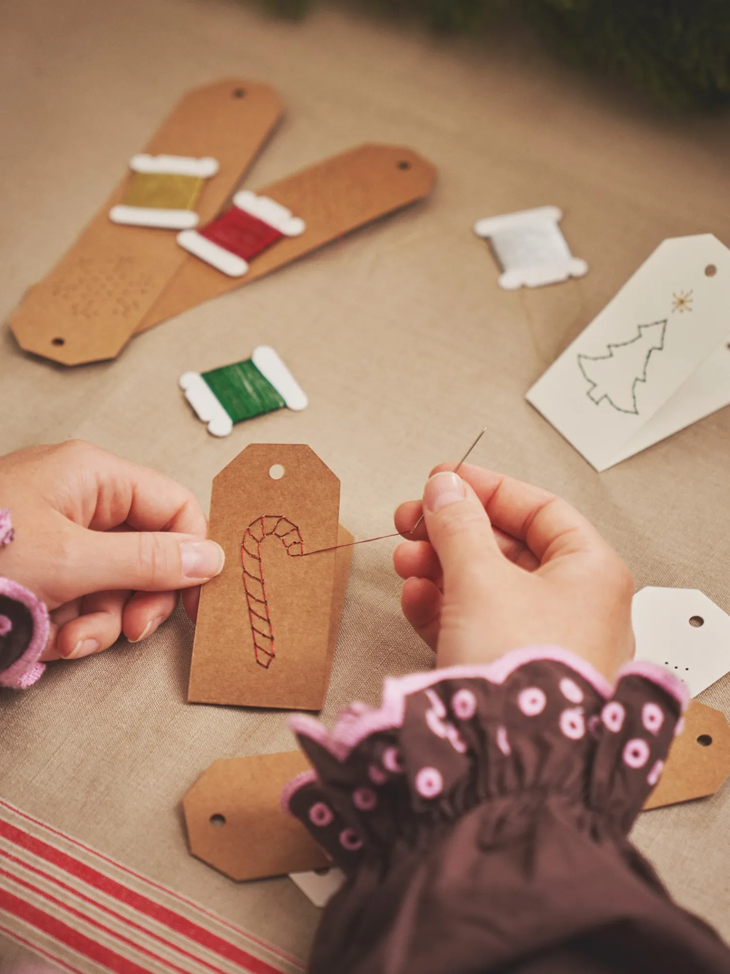 Hot DIY-sett Etiketter Med Broderi JuleInnpakning|Diy-Sett