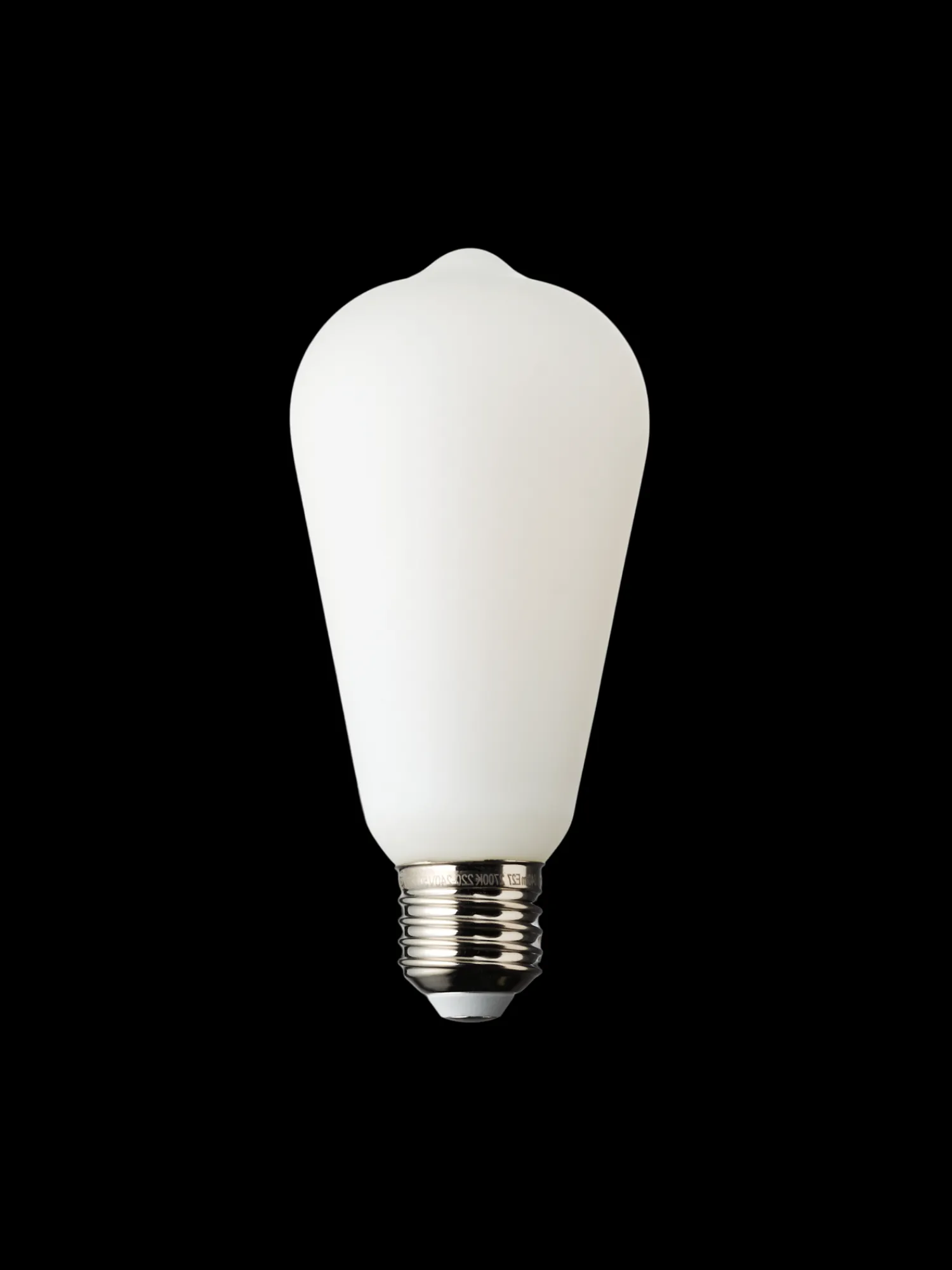 Online Satenghvit LED-pære Lamper