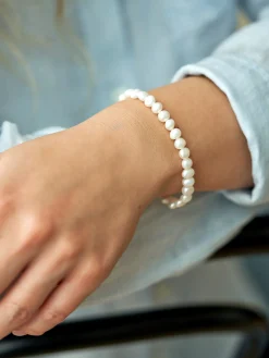 Clearance Tidløst Perlearmbånd Armbånd