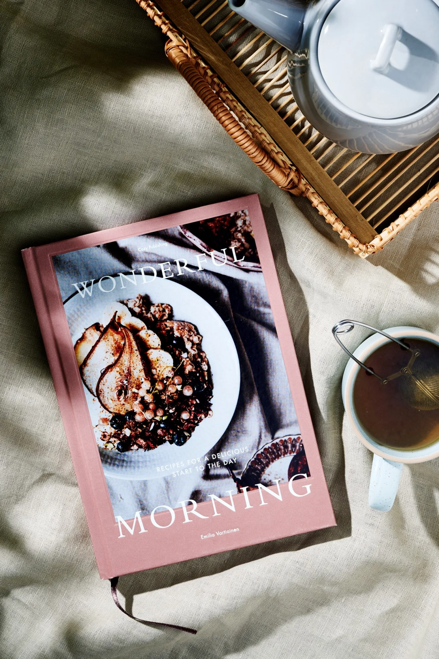 Hot Wonderful Morning Salongbordbøker